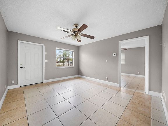 3rd image of 5458-5460 5th Ave