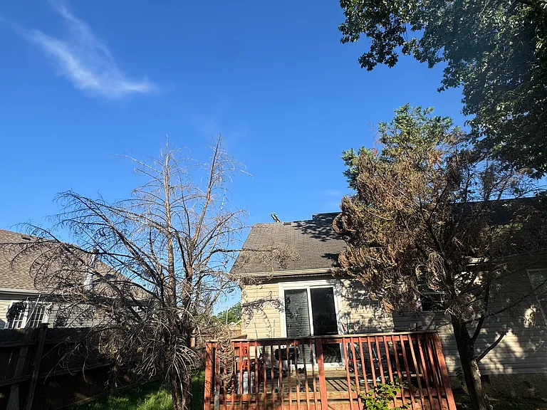1805 Lakewood Village Dr — Photo 2