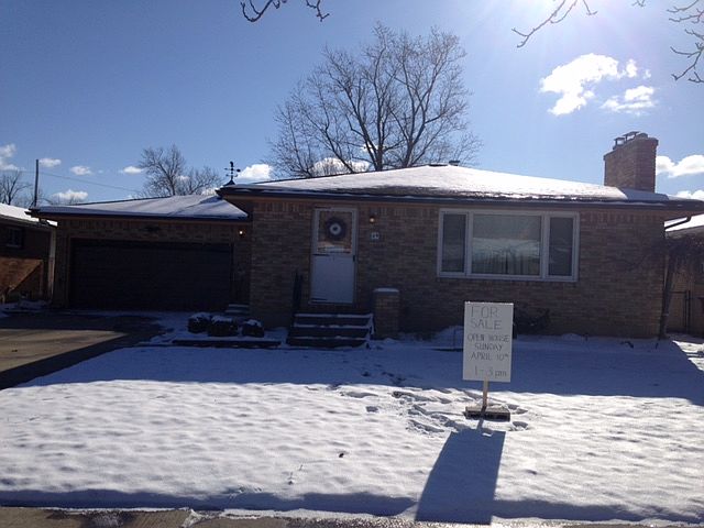 1st image of 49 Nadon Pl