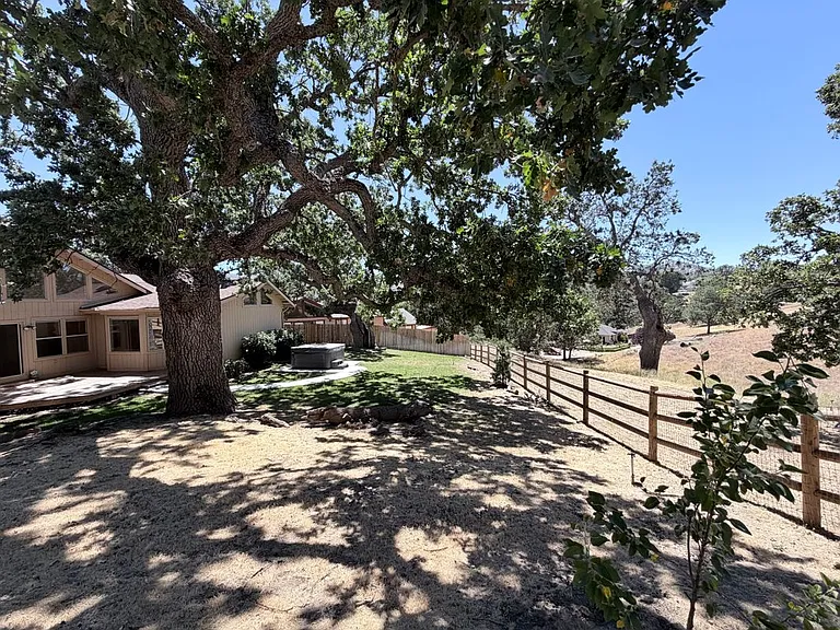 29861 Greenwater Dr — Photo 40