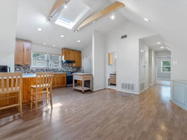 4206 Law St #B, Houston, TX 77005