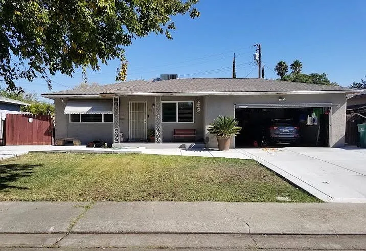 9216 Dona Lugo Way photo 1