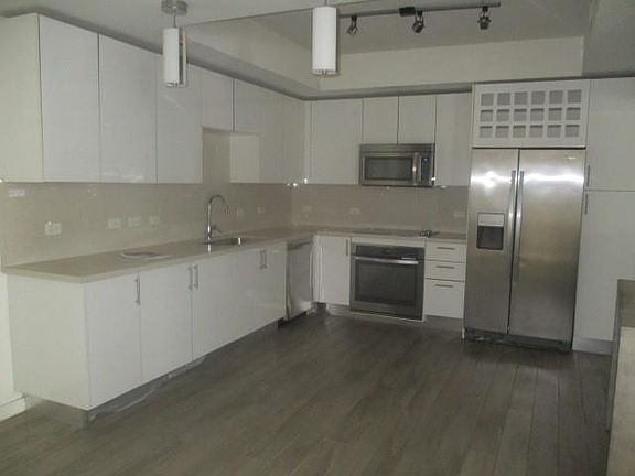 4th image of 999 SW 1st Avenue #1601