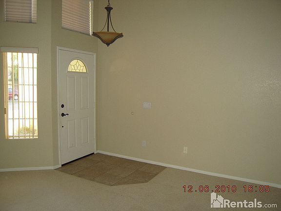 3rd image of 27214 Michener Dr