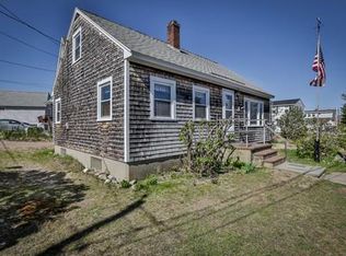 22 14th St, Newbury, MA 01951