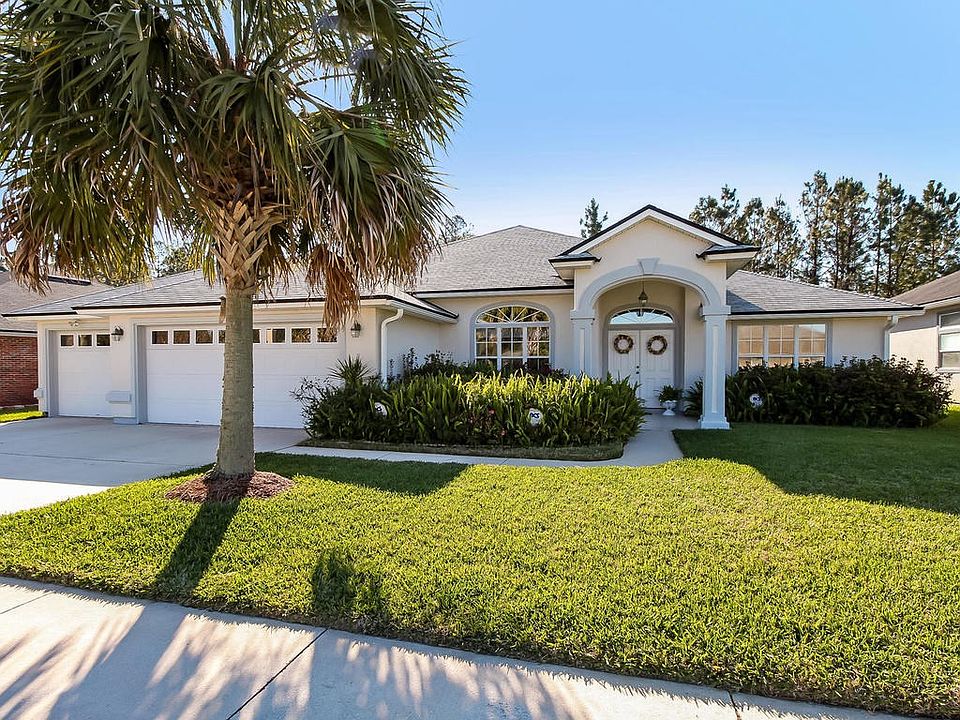 1st image of 23543 Flora Parke Blvd
