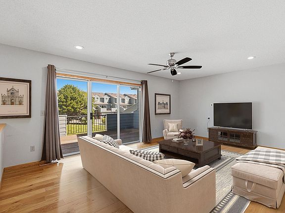 5th image of 14289 Estates Ave
