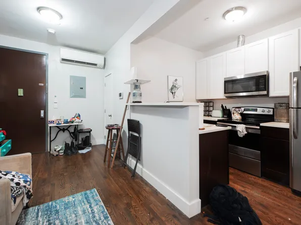 229 West 136th Street image 8 of 21