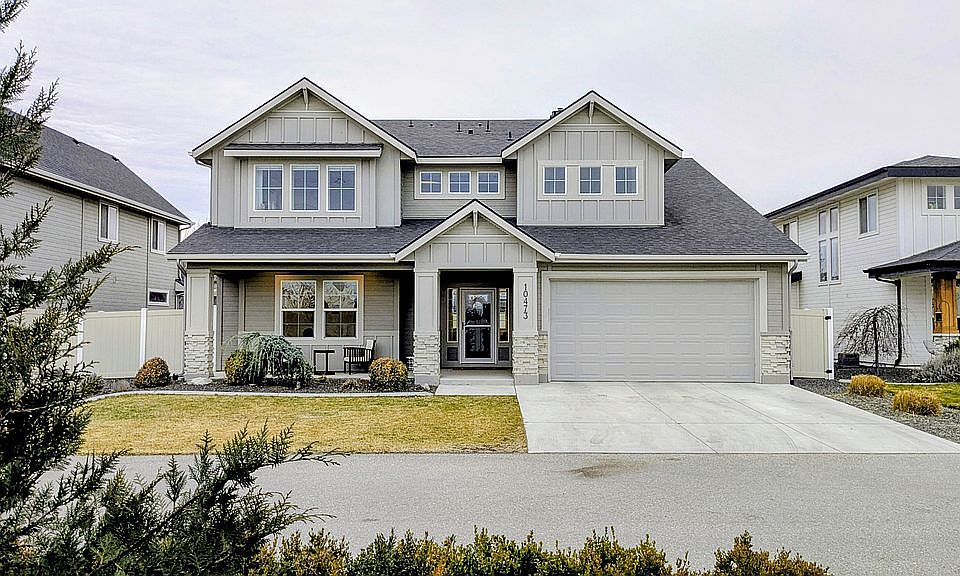 1st image of 10473 Baker Lake St
