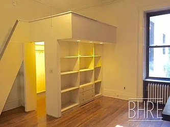 Rented by Brooklyn Heights Real Estate Inc