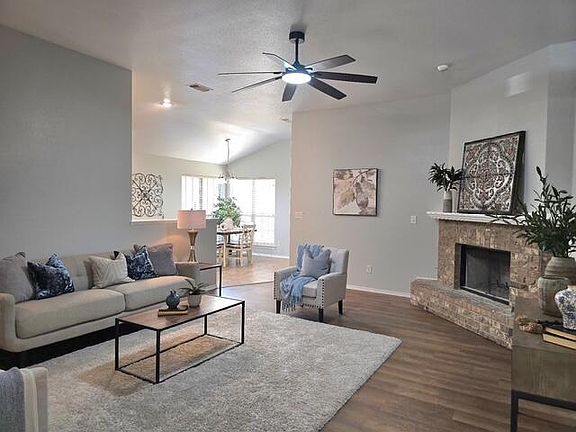 2nd image of 9609 Lamar Ave