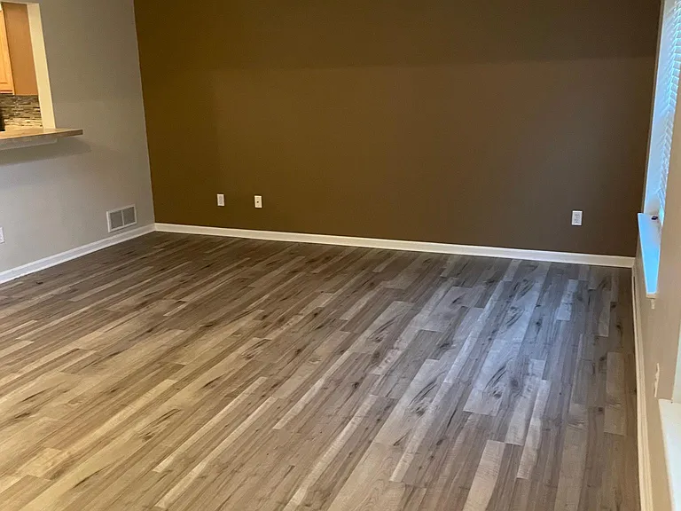 13741 Woodcroft Trce — Photo 3