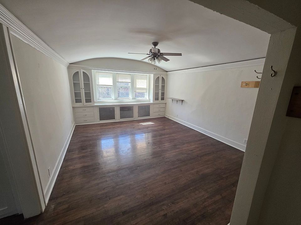 1st image of 2544 N Maryland Ave #2207-10