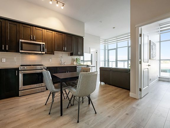 4th image of 11967 80th Ave #506