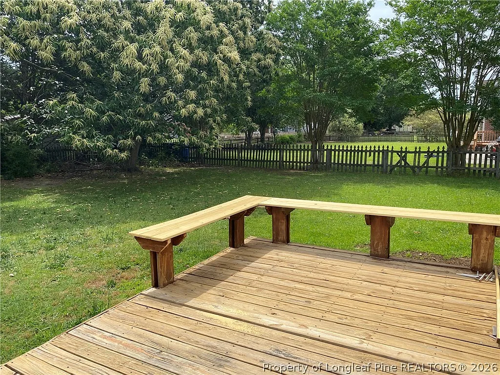 3 bed, 2.0 bath, 1726 sqft, $1,695 — Photo 4