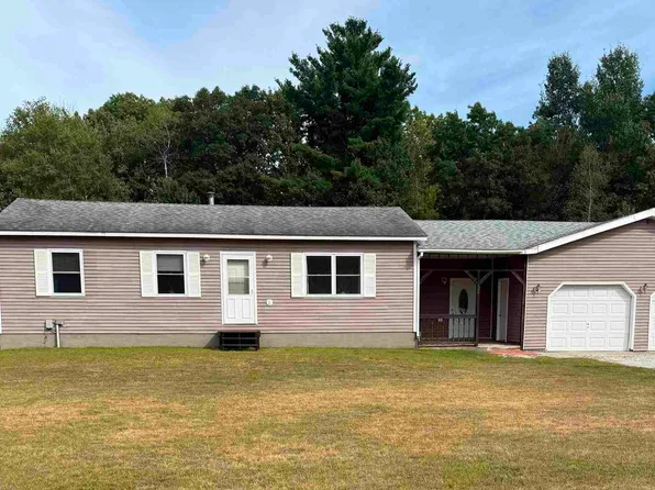 52 Sandy Acres Drive, Highgate, VT 05459