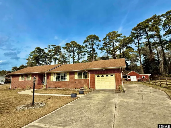 1146 E R Daniels Rd, Wanchese, NC 27981