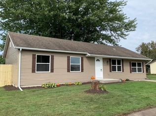 612 Dartmoor Rd, Kingsford Heights, IN 46346