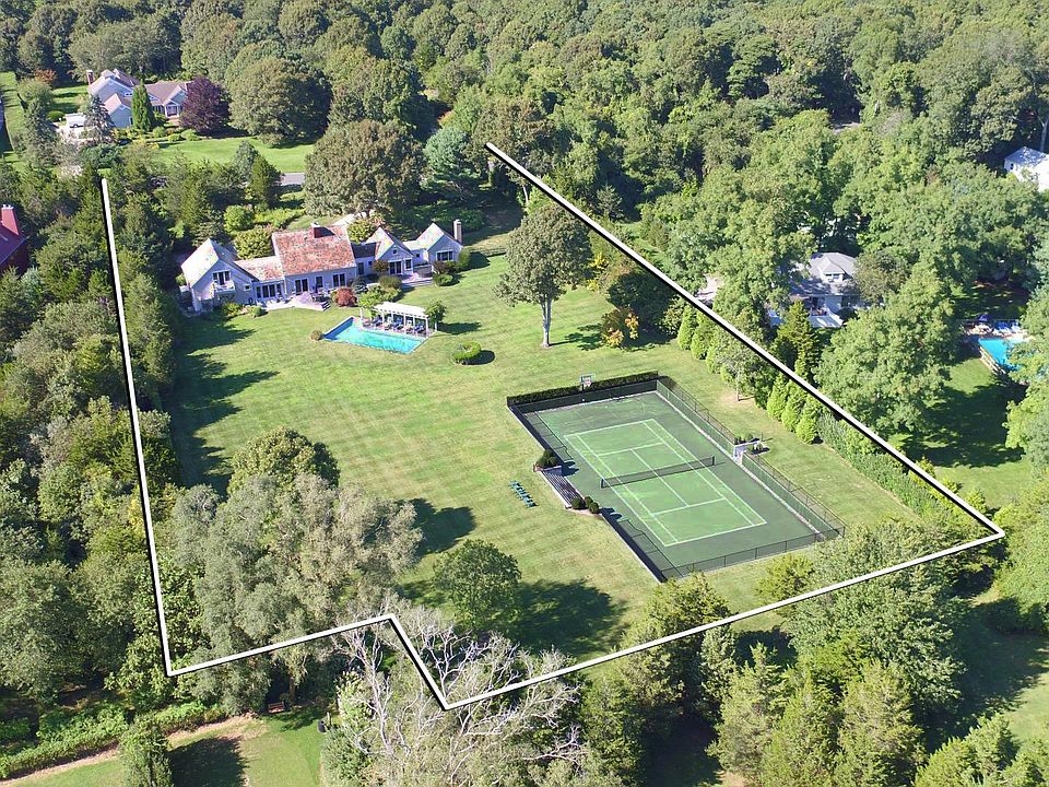 1st image of 43 Greenleaf Ln
