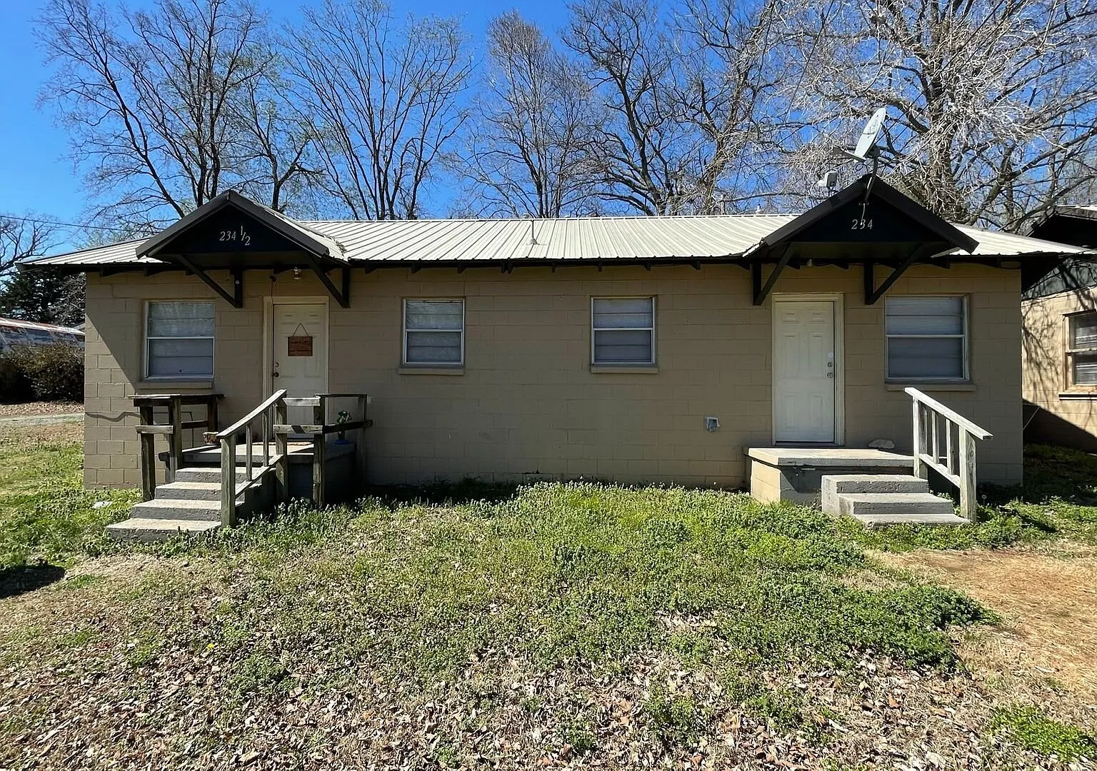 1 bedroom 1 bath — Photo 1