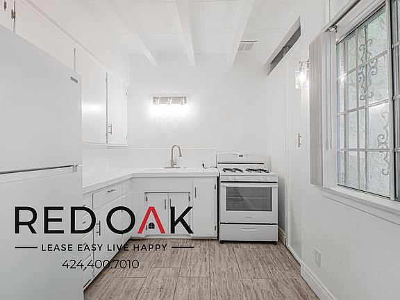 2nd image of 605 S Marengo Ave #605A