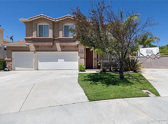 2nd image of 30519 Cordoba Pl