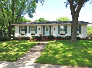 1302 Menomonie Ln, Madison, WI 53704