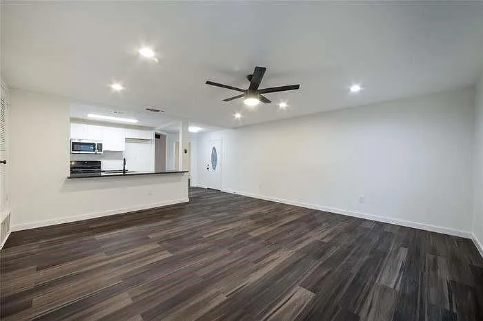 5535 Pine Pl — Photo 5