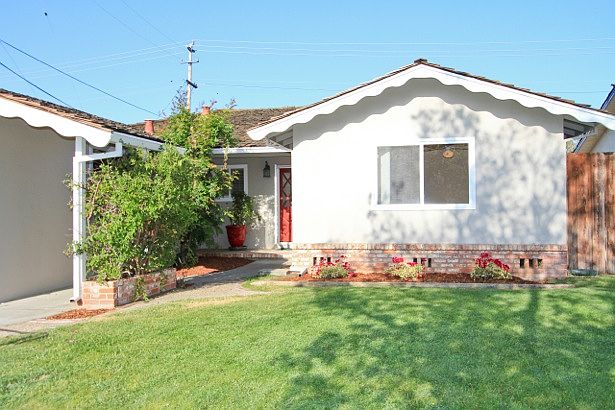 1st image of 1452 Falcon Ave