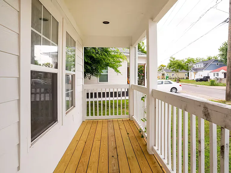 1726 Underwood St — Photo 18