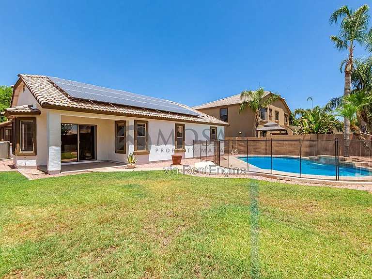 3381 E Flamingo Ct — Photo 30