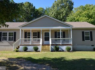 213 Azalea Rd, Colonial Beach, VA 22443