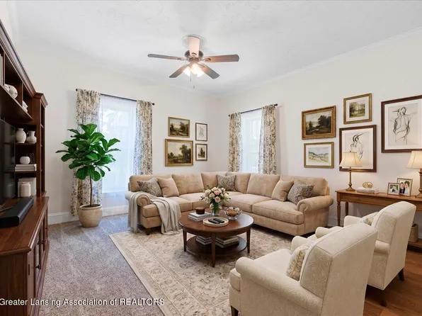 11123 Griffith Rd, Eaton Rapids, MI 48827