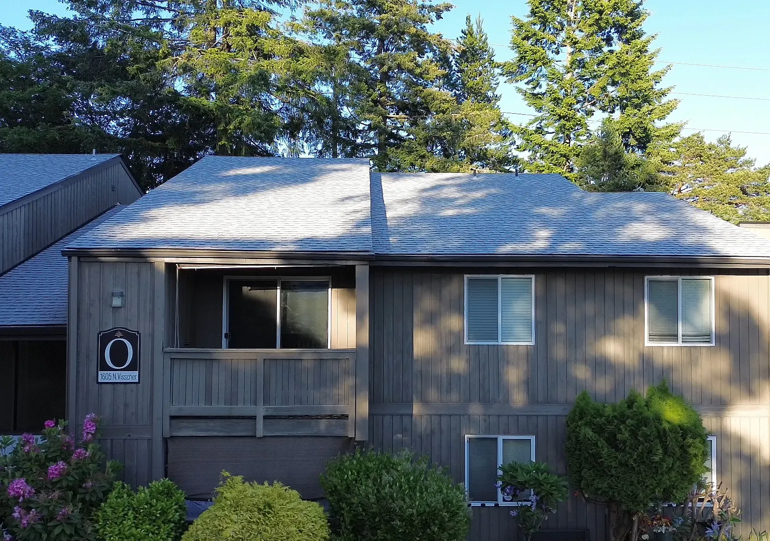 The Highlands — Photo 1