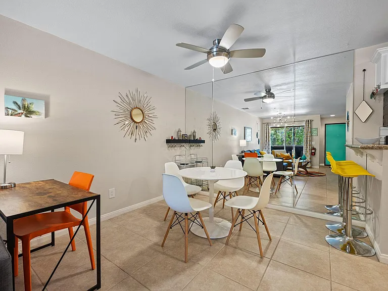 575 N Villa Ct #204 — Photo 8