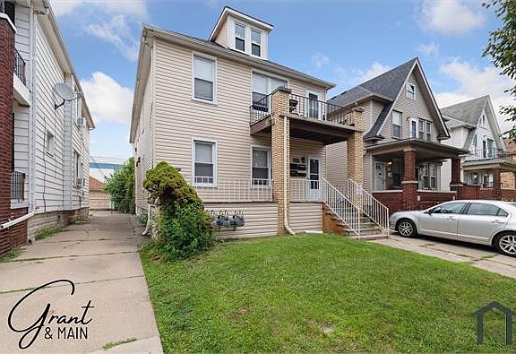 2nd image of 4224 Lois St APT 1F