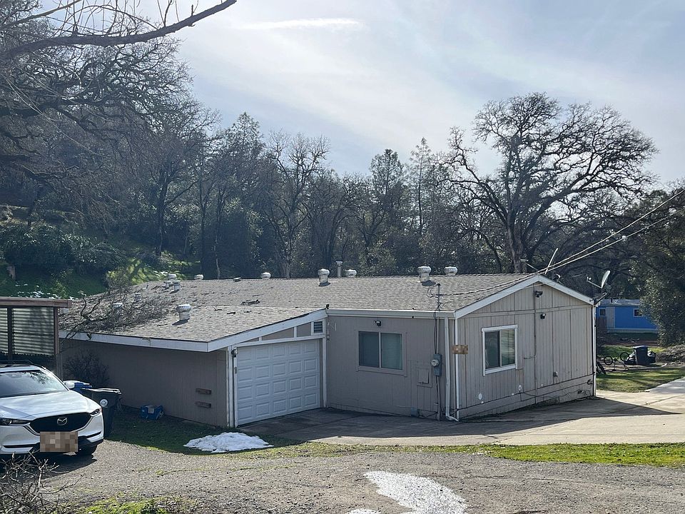 2nd image of 3330-3320 Lakeview Dr