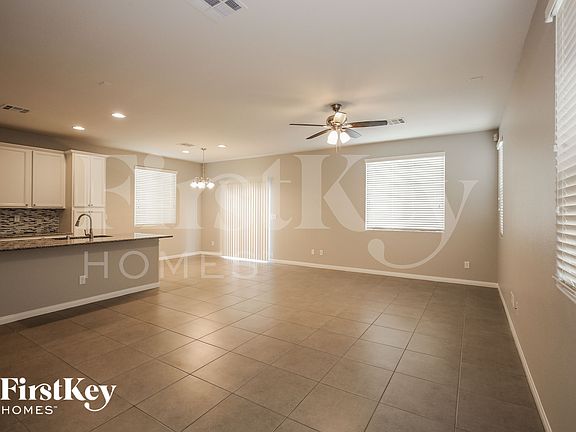 2nd image of 5630 Bishop Flowers St