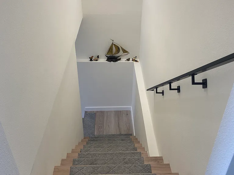 449 Lochwood Dr — Photo 9