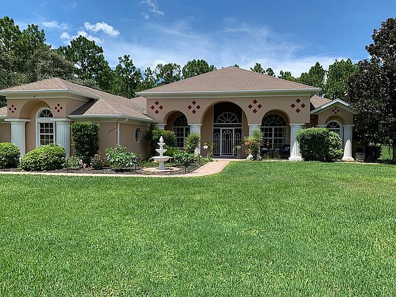 2nd image of 3929 N Buckhorn Dr