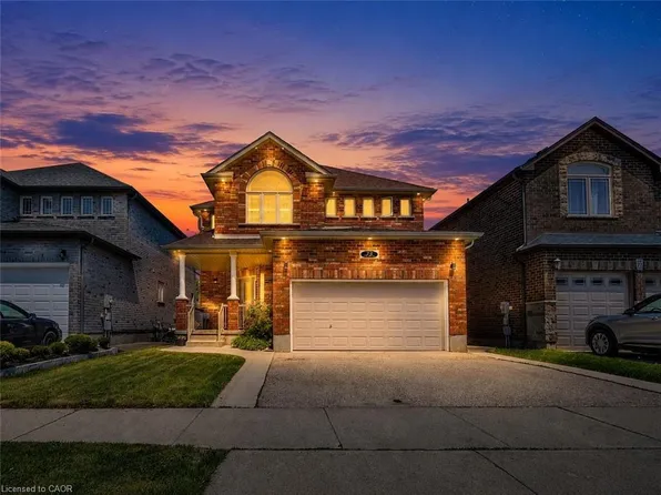 73 Fitzgerald Dr, Cambridge, ON N1T 0B3