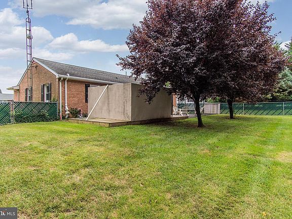 4th image of 10922 Kemper Dr