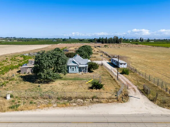 12656 E Nebraska Ave, Selma, CA 93662