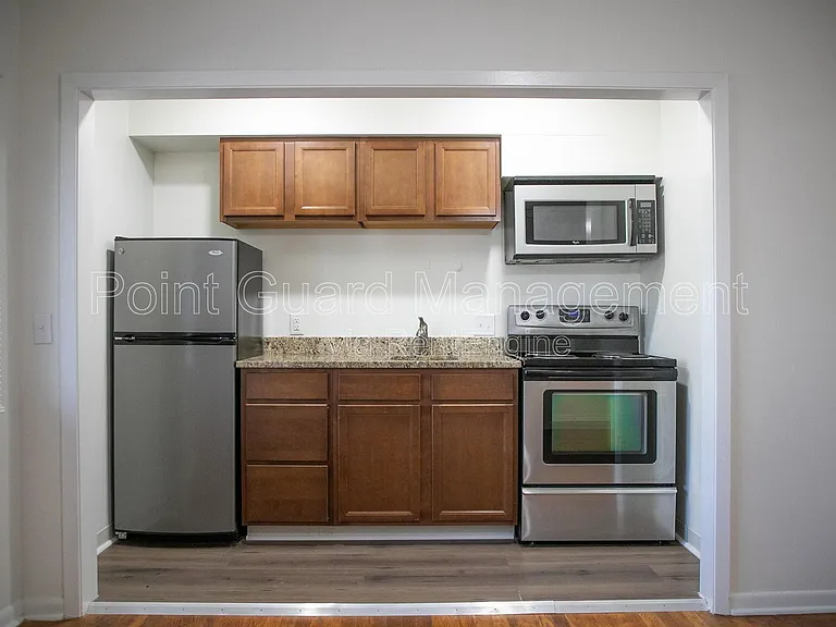 4916 California St — Photo 23