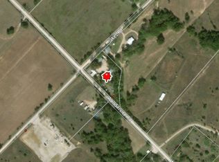 670 Well Service Rd, Bowie, TX 76230