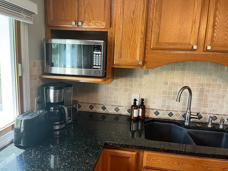 5271 Wayne Rd — Photo 13