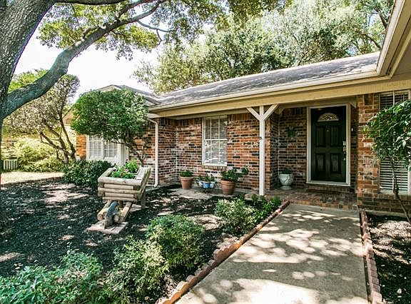 3rd image of 7437 Timberhill Dr
