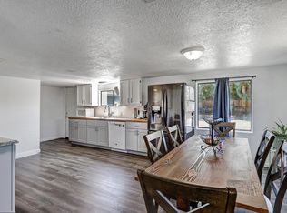 617 Niagara Rd NE, Albuquerque, NM 87113