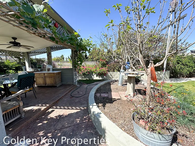 3577 Mira Pacific Dr — Photo 26