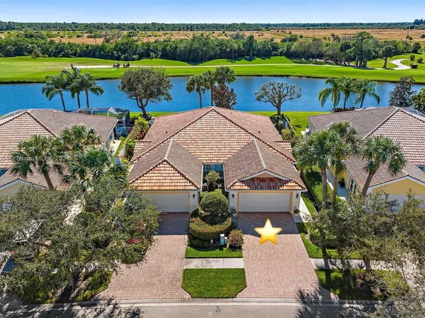1116 SW Balmoral Trce, Stuart, FL 34997
